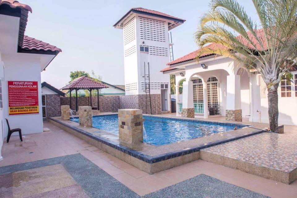 Wan Danisha Villa Inn โกตาบารู ภายนอก รูปภาพ